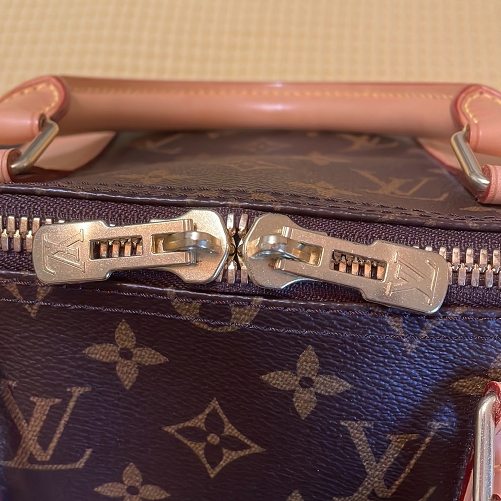 Louis Vuitton Keepall 50 monogram handheld only, no strap version - Picture 6 of 17
